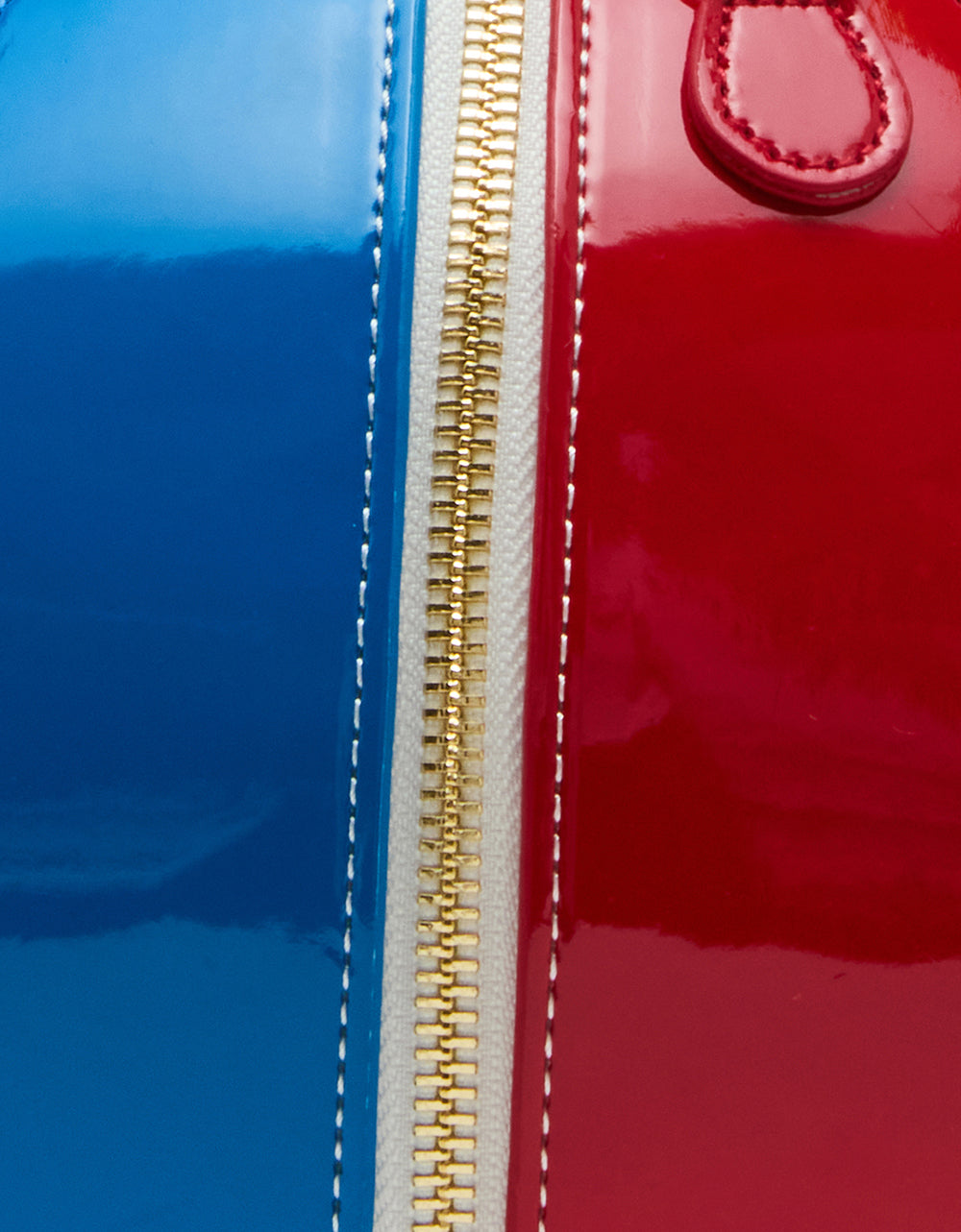 Betsey Johnson KITSCH HAVIN A BALL AMERICAN FLAG Women's Kitsch Beach ball Handbag