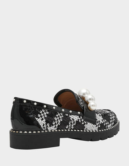 Betsey Johnson HARLOE BLACK WHITE PLAID Platfrom Pearl Embellished Women's Loafer