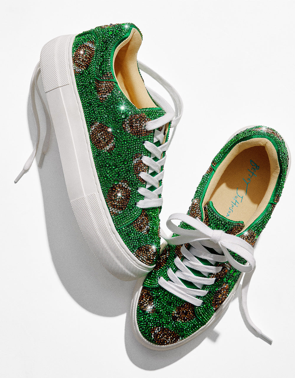 Betsey Johnson SIDNY GREEN FOOTBALL Women's Football Sneaker