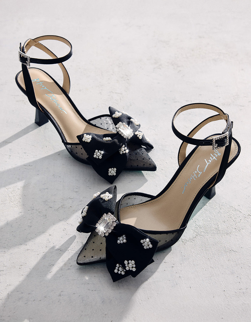 Betsey Johnson MARK BLACK Pointed-Toe Mesh Pump Rhinestone Bow Women's Heel