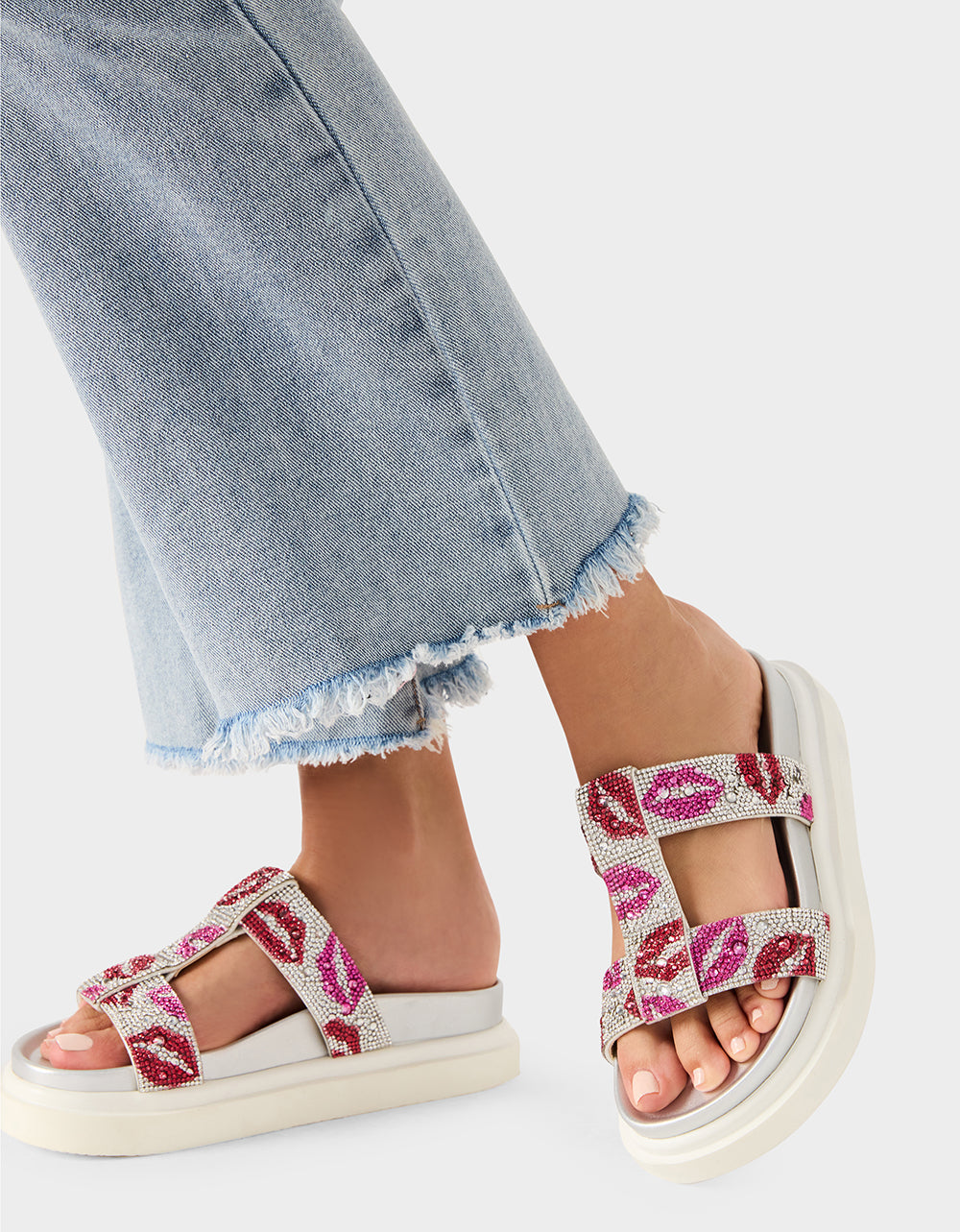 Betsey Johnson BILLY MULTI LIPS Women's Footbed Slip-On Lip Print Sandal