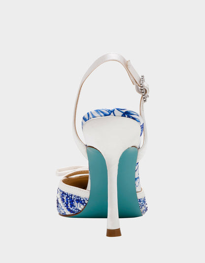 Betsey Johnson ROZA WHITE/BLUE FLORAL Women's Pointed Toe Stiletto Floral Heel