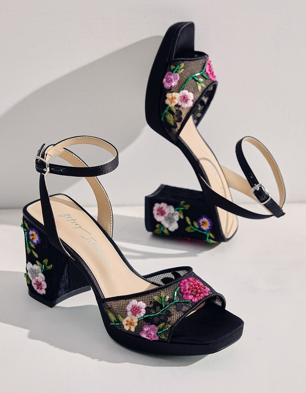Betsey Johnson KENNI BLACK MULTI FLORAL Platform Block Heel Floral Print Mesh Women's Sandal