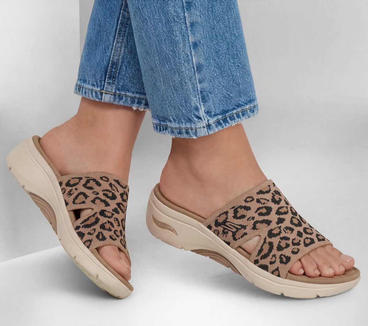 GO WALK Arch Fit 2.0 Sandal - Remi Women Skechers USA