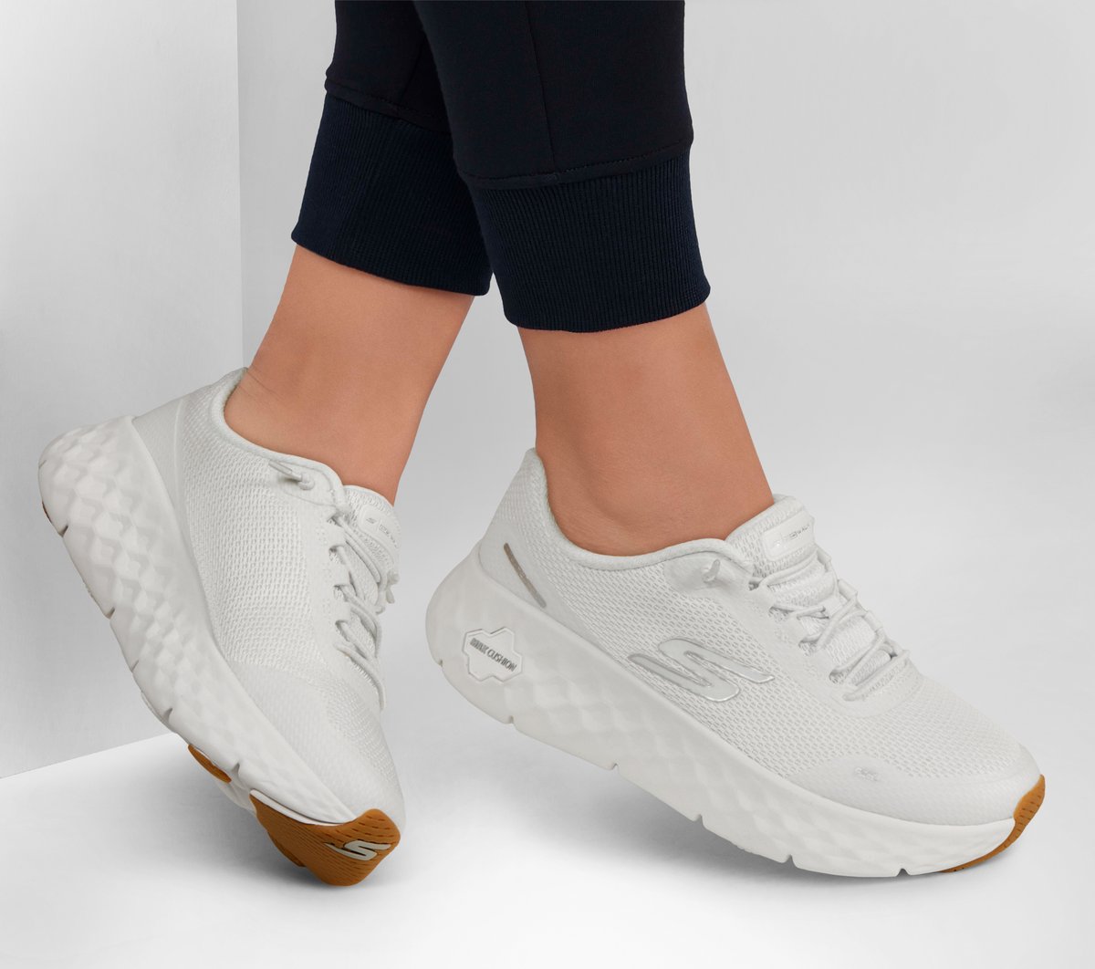 GO WALK Max Cushioning Flex Women US