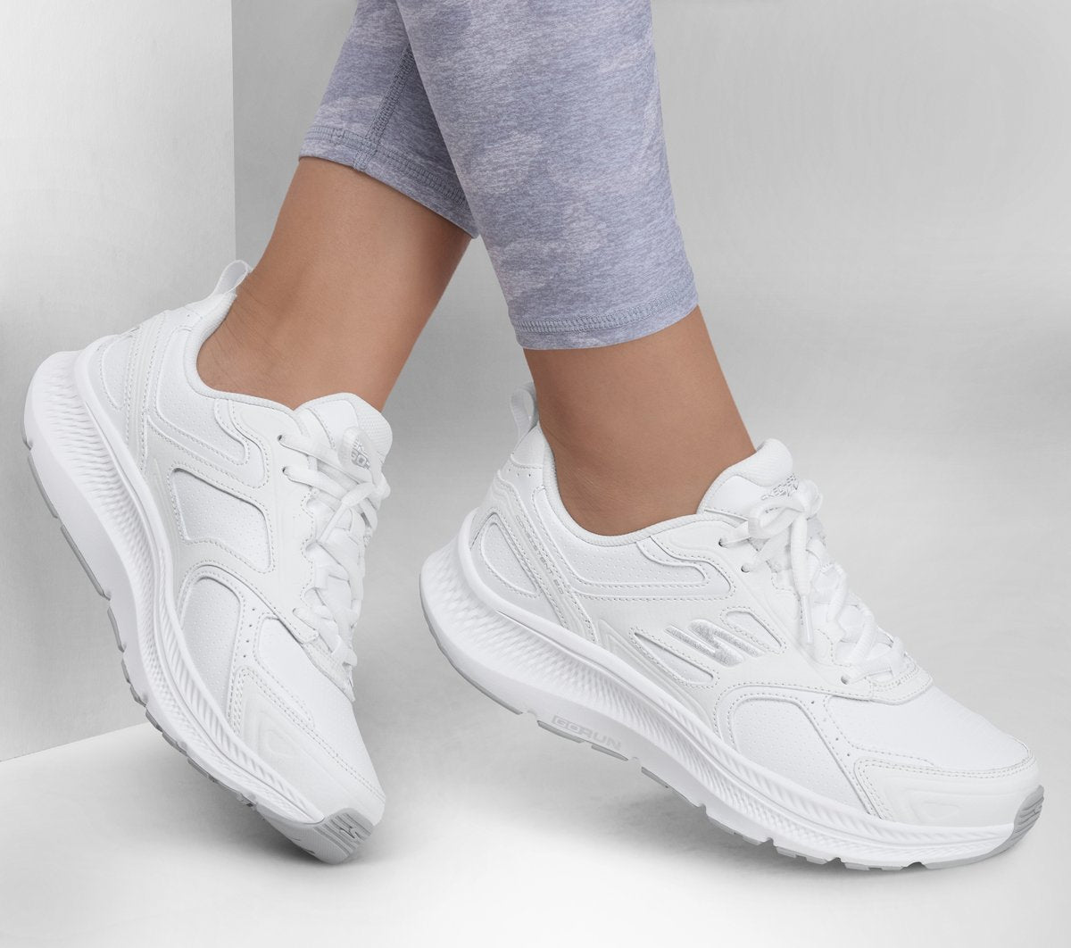 GO RUN Consistent 2.0 - Sumpter Trail Women on sale
