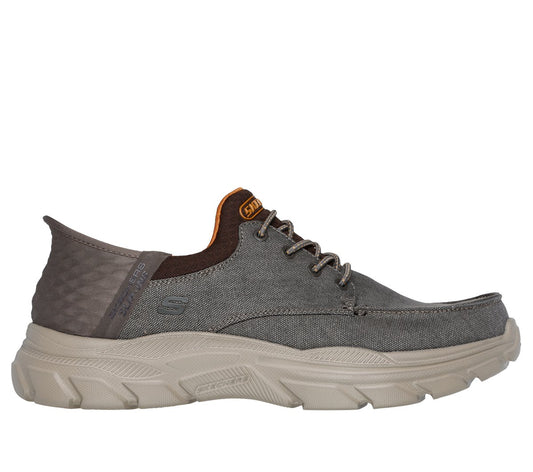 Slip-ins Relaxed Fit: Revolted - Santino Men US